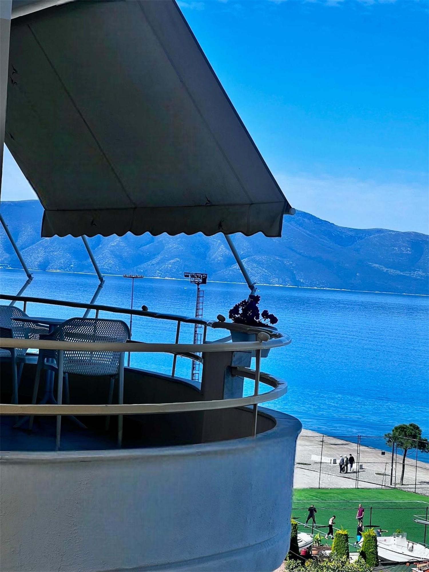 Hotel Lungomare Vlore Luaran gambar